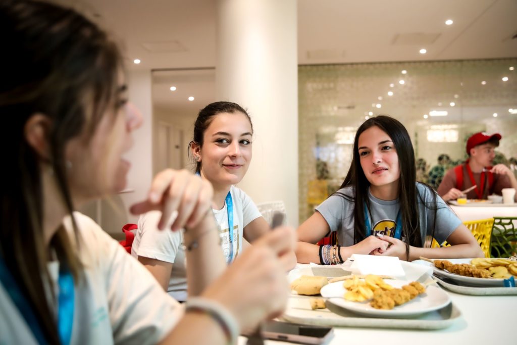 Students at canteen in Garden Halls