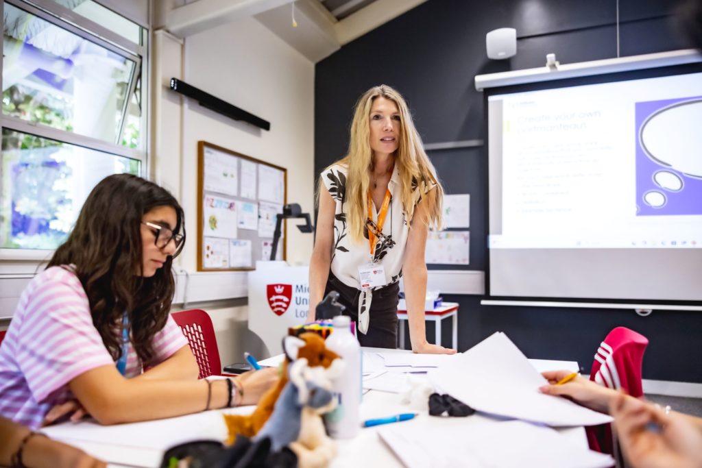 Language in Action teacher in Middlesex classroom