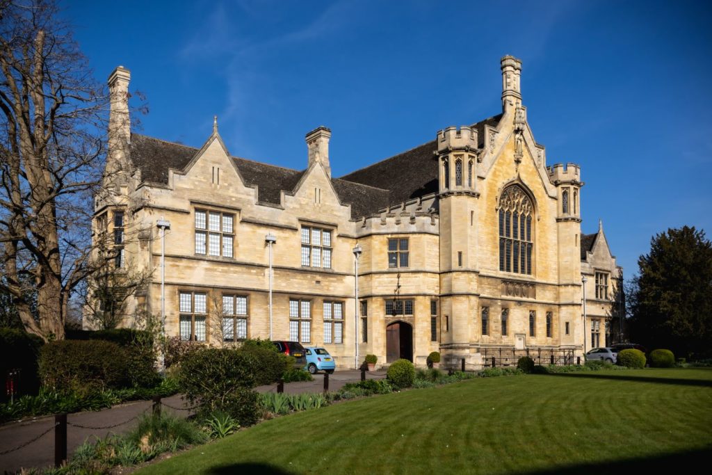 Oundle school grounds